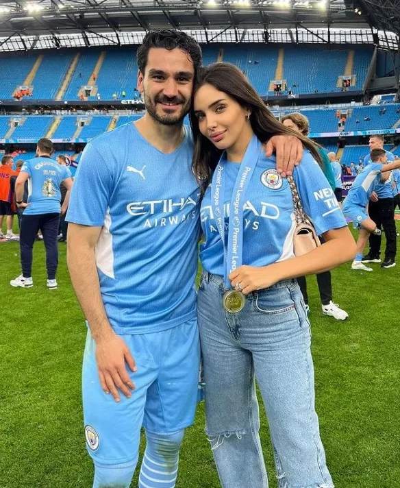 Những nàng Wags đẹp nhất trận Man City vs Arsenal 7